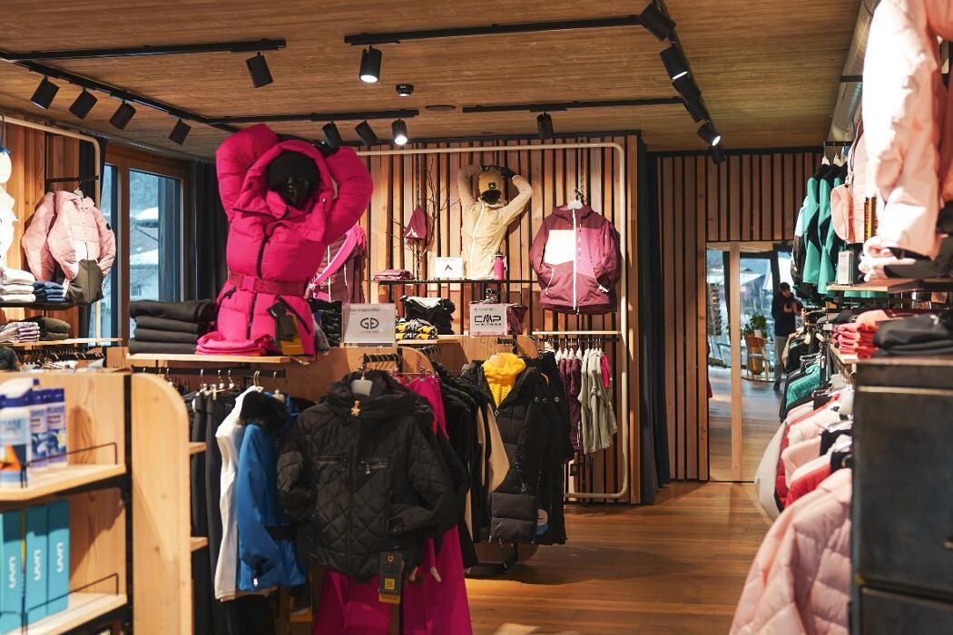 Bilder INTERSPORT Glanzer Längenfeld