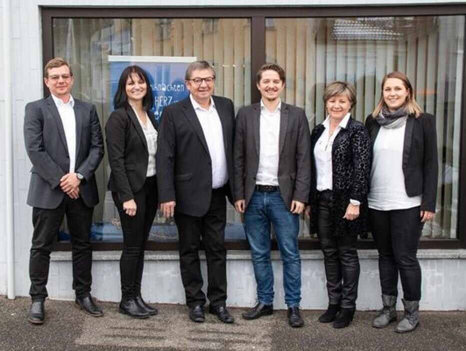 Bilder UNIQA GeneralAgentur Königsdorfer & Kfz Zulassungsstelle