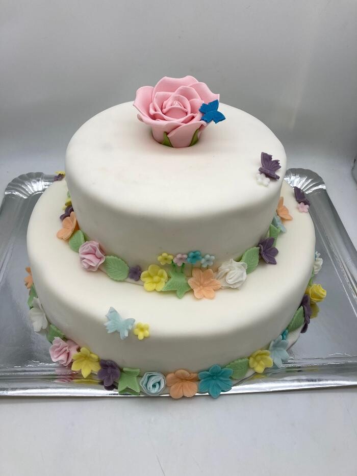 Bilder Backen auf Bestellung - Konditor Meisterin Andrea Wieser-Herzog
