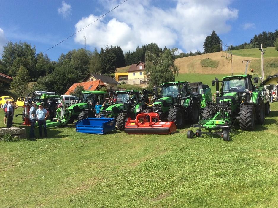 Bilder Leutgeb GmbH - Landtechnik - Transporte - Baggerungen - Baustoffe