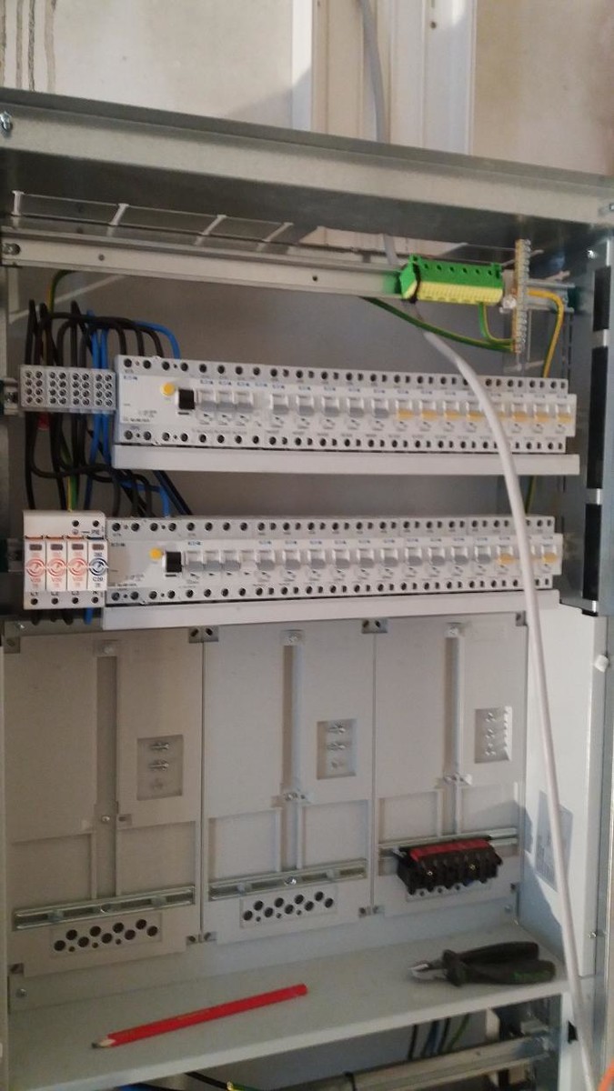 Bilder Elektro Stockner