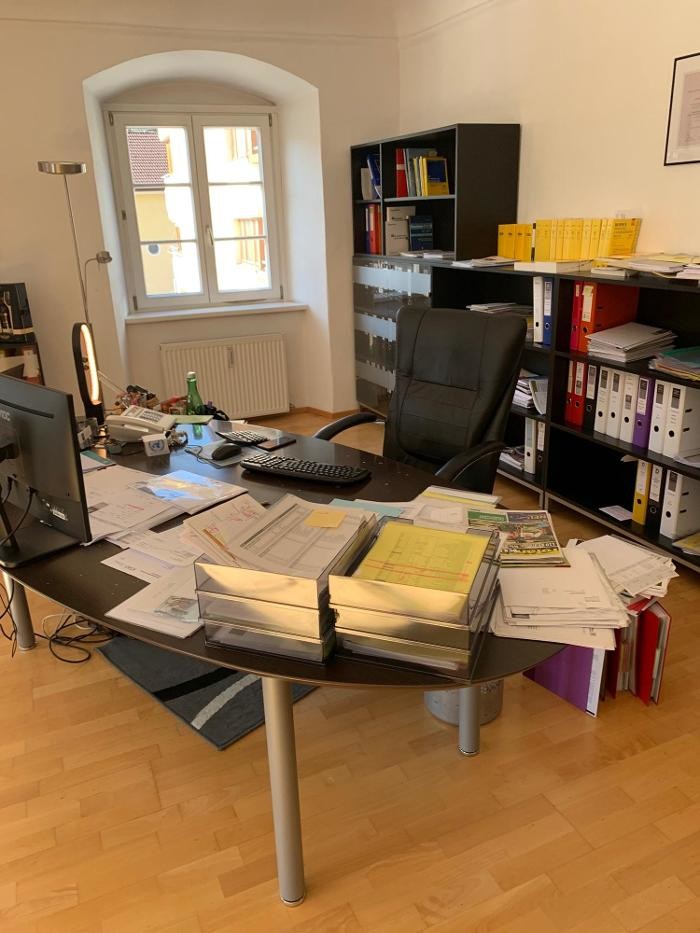 Bilder Z Treuhand Wirtschaftsprüfungs und Steuerberatungs GmbH
