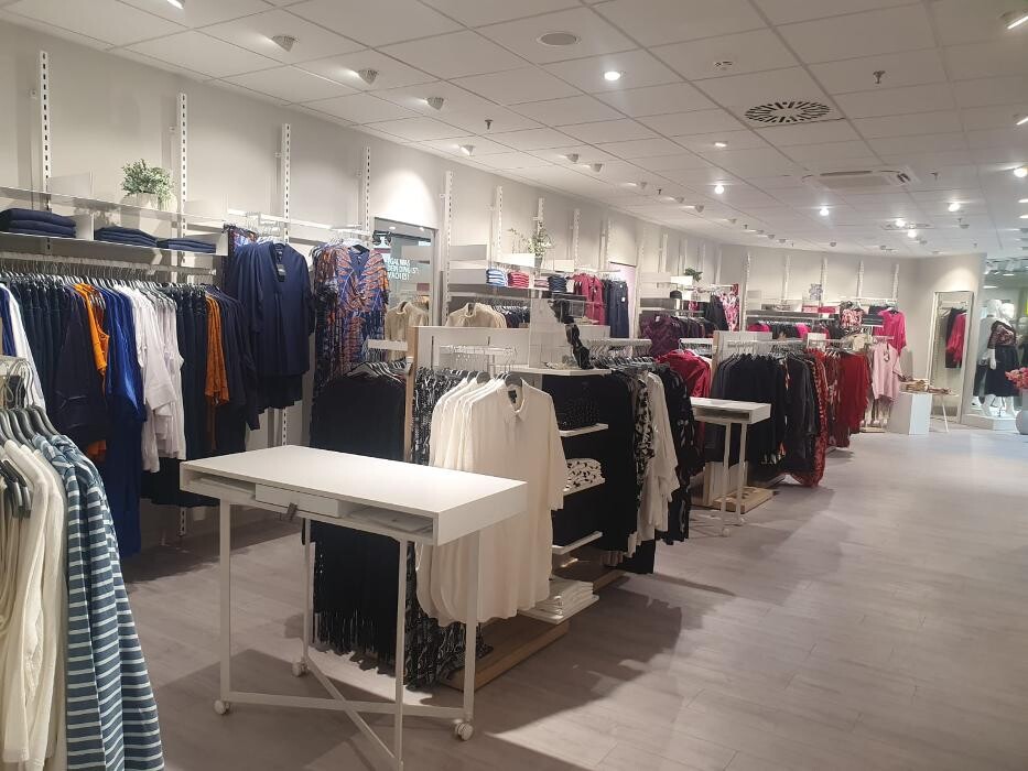 Bilder Ulla Popken | Große Größen | Wien Lugner City