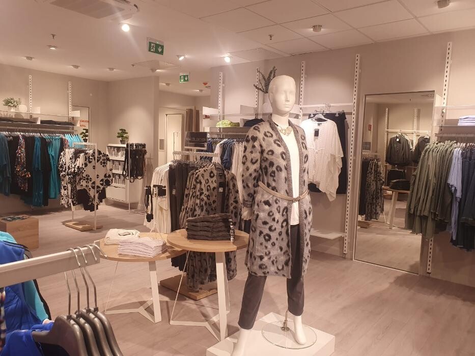 Bilder Ulla Popken | Große Größen | Wien Lugner City