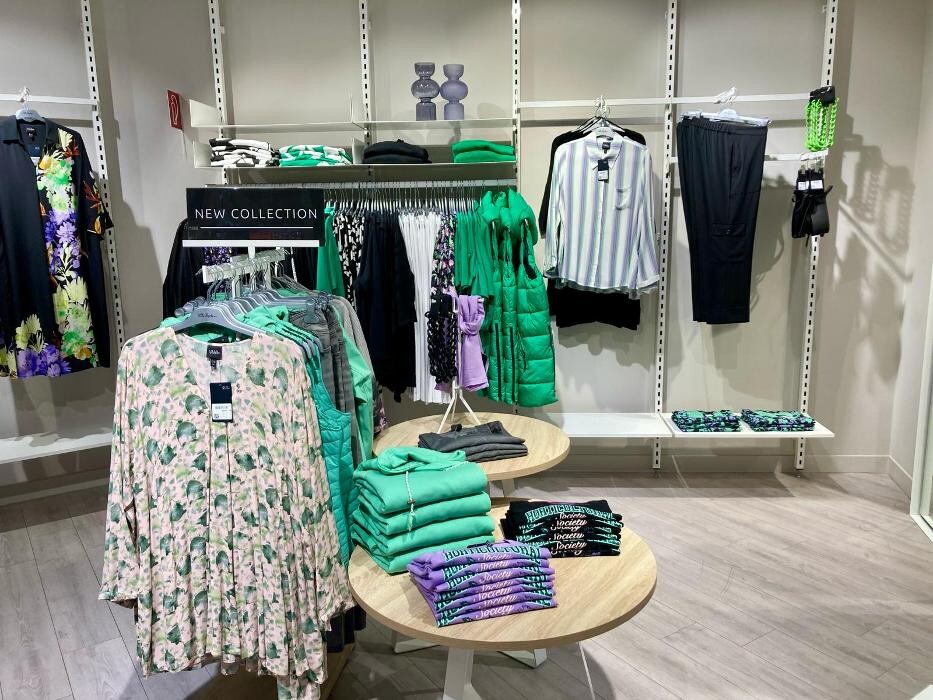 Bilder Ulla Popken | Große Größen | Wien Lugner City