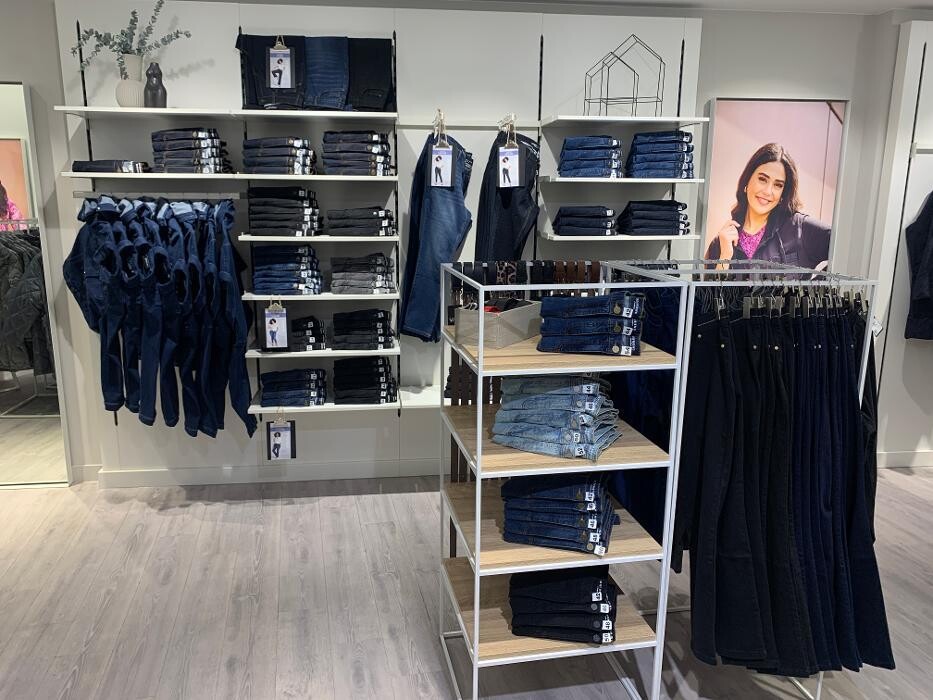 Bilder Ulla Popken | Große Größen | Innsbruck