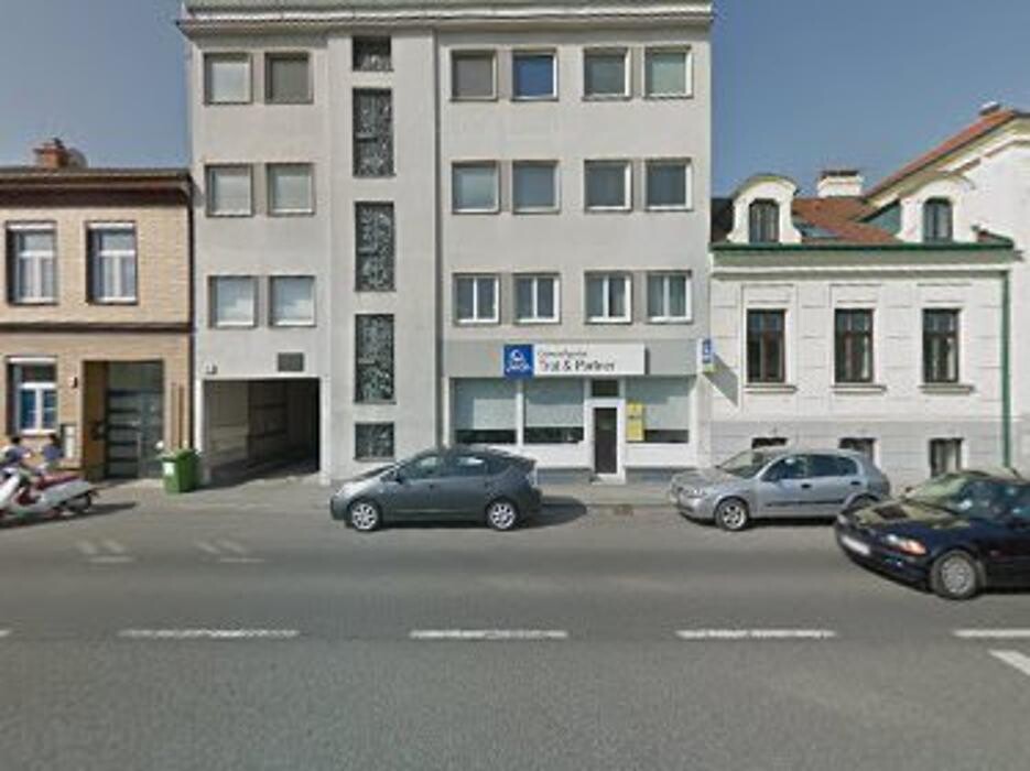 Bilder UNIQA GeneralAgentur TRAT & Partner & Kfz Zulassungsstelle