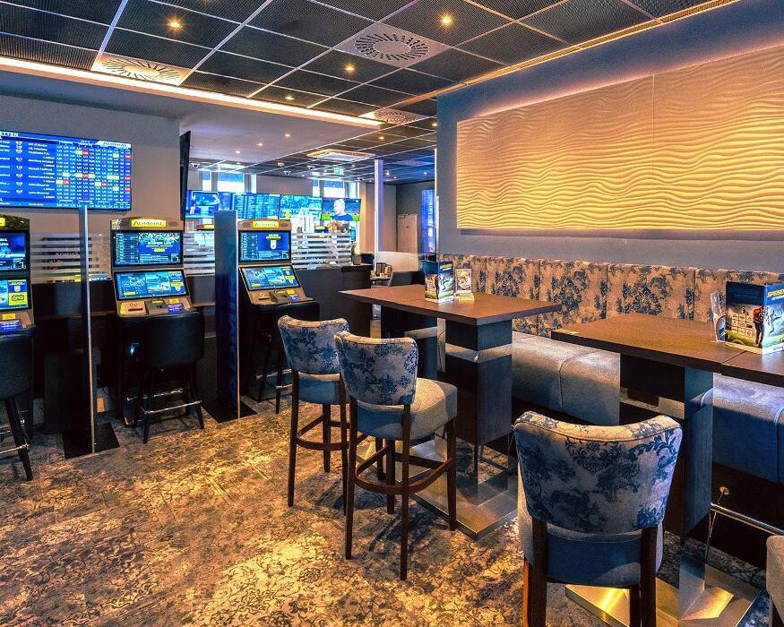 Bilder ADMIRAL Sportsbar