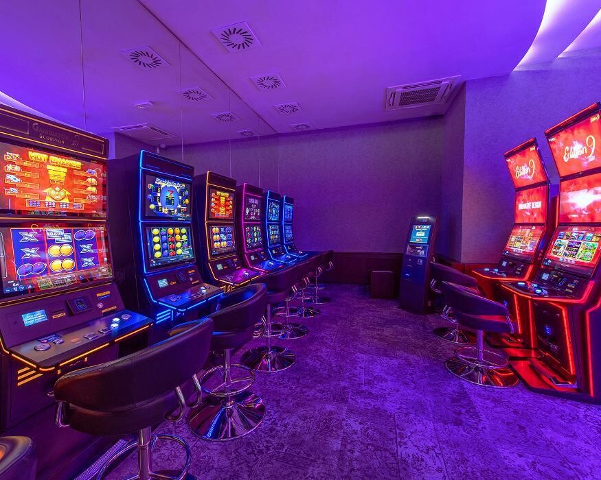 Bilder ADMIRAL Sportsbar SCS-Multiplex