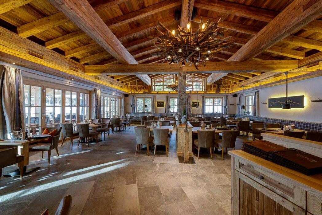 Bilder Fifex Fliesen & Öfen Handels GmbH