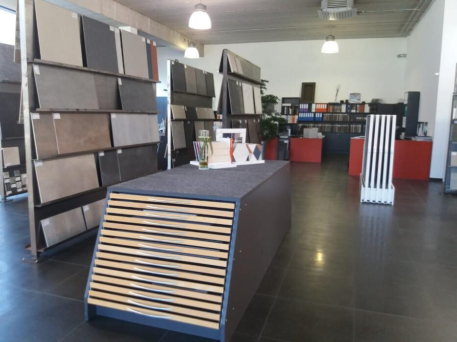 Bilder Jenewein Gesellschaft.m.b.H. Fliesen - Natursteinverlegung