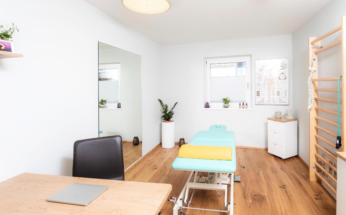 Bilder Physiotherapie Daniela Larcher