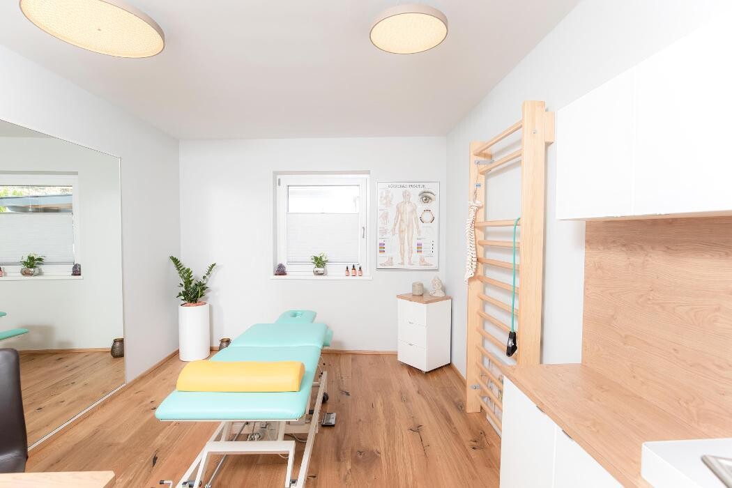 Bilder Physiotherapie Daniela Larcher