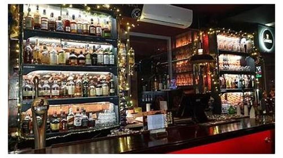 Bilder Isaacs International Pub