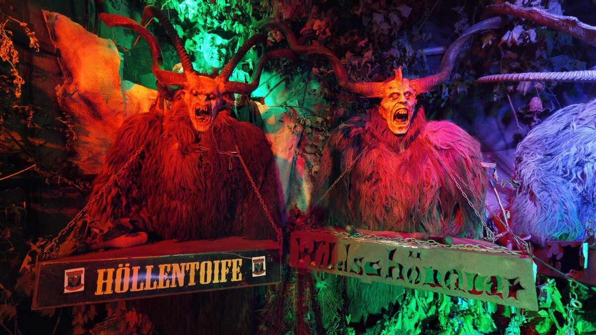 Bilder Krampusmuseum Kitzbühel