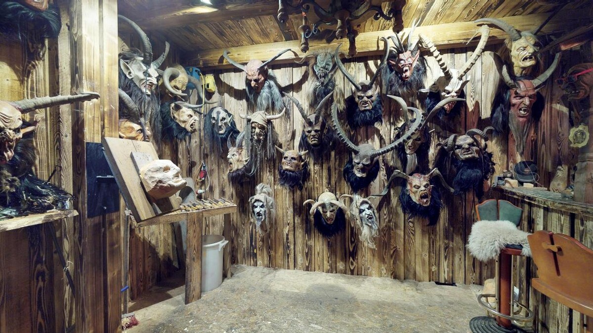 Bilder Krampusmuseum Kitzbühel