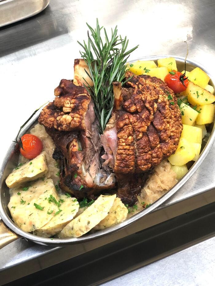 Bilder Hotel Restaurant Troschana Flirsch am Arlberg