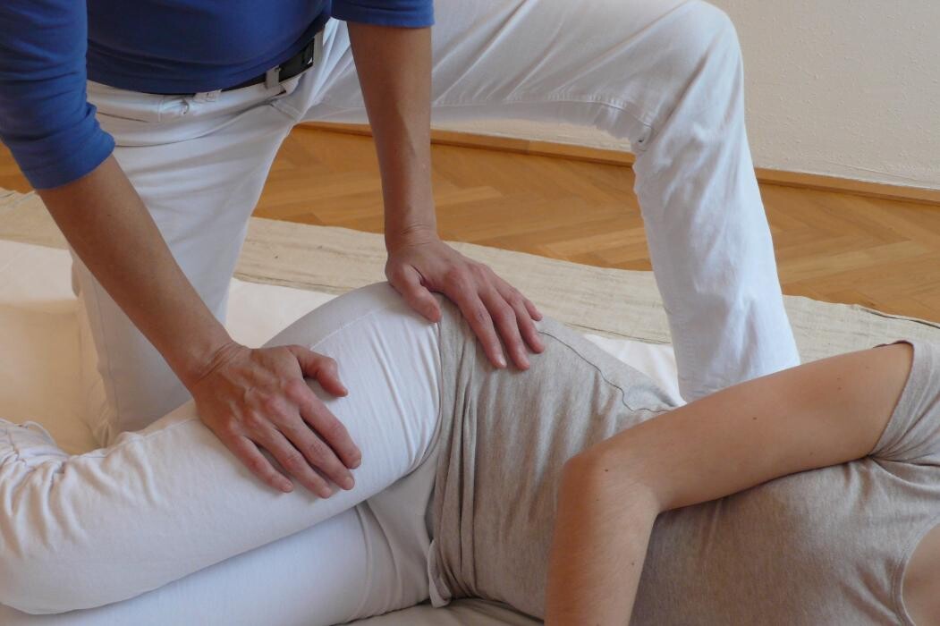 Bilder Shiatsu Karoline Grün