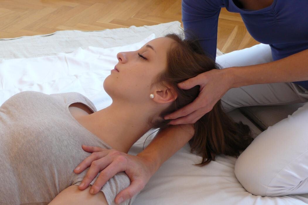 Bilder Shiatsu Karoline Grün