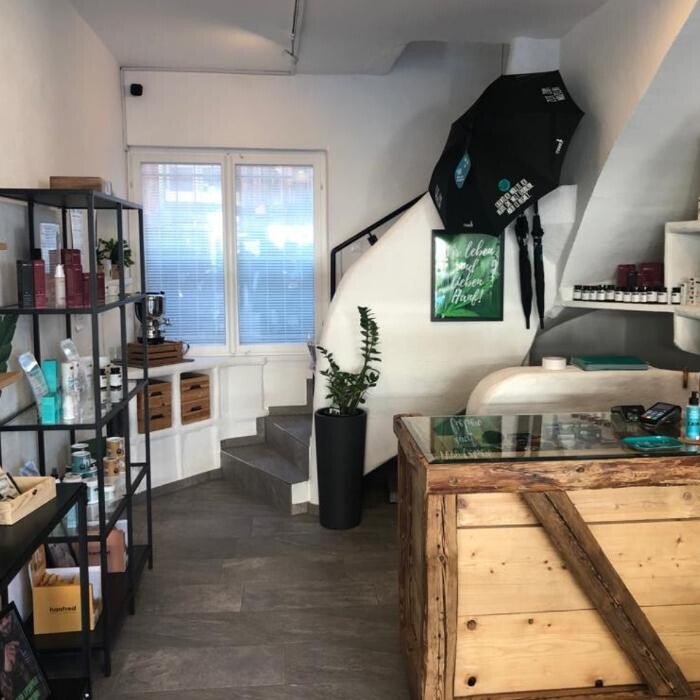 Bilder CBD und Hanf Shop UNSER KRAUT Seefeld Tirol