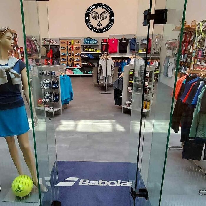 Bilder Michael Krug, Tennisshop