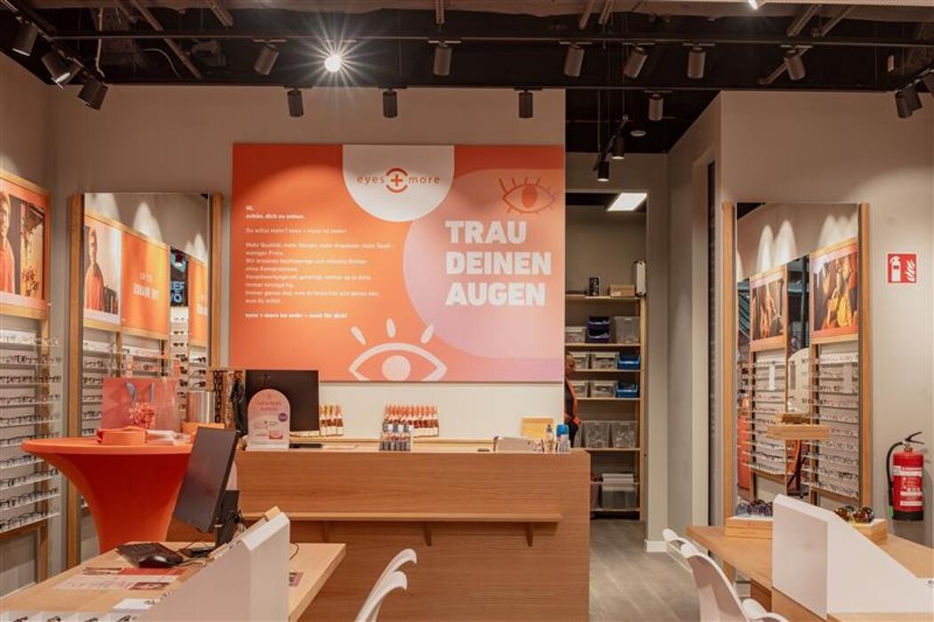 Bilder eyes + more - Optiker Wien, Donau-Zentrum