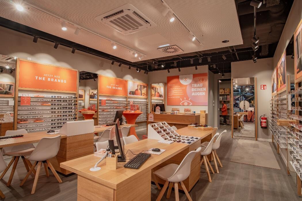 Bilder eyes + more - Optiker Wien, Donau-Zentrum