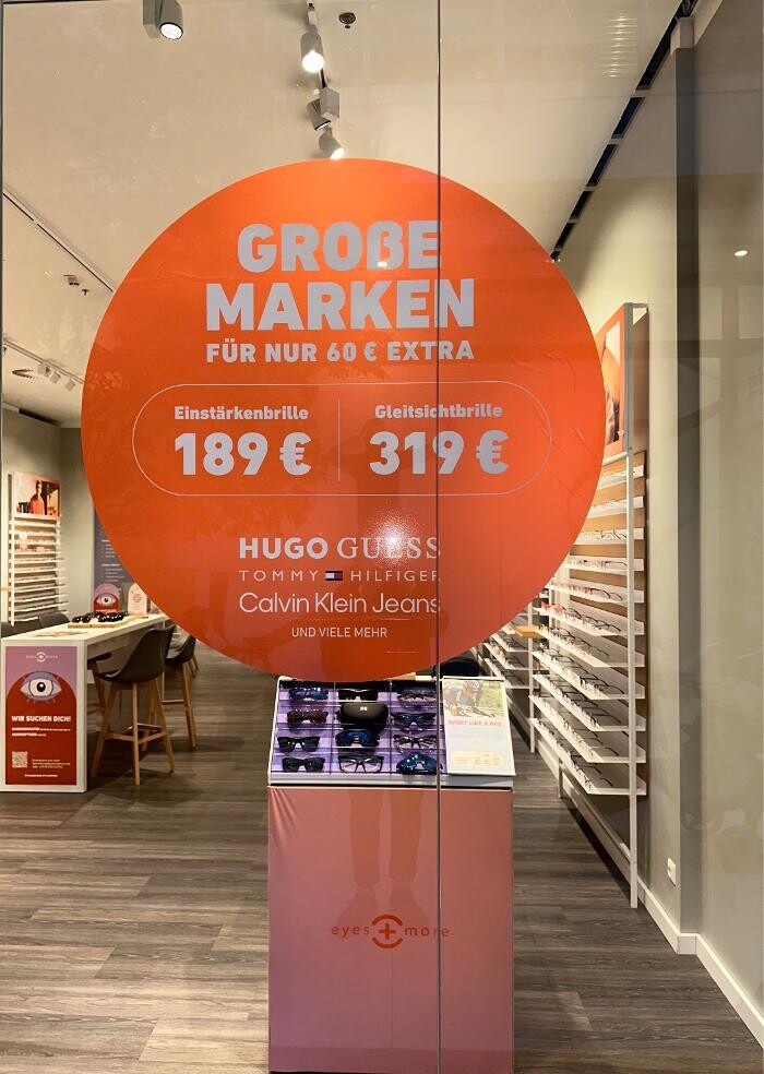 Bilder eyes + more - Optiker Wien, Stadion Center