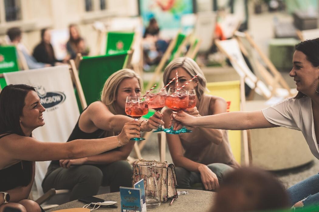 Bilder Viertel 4 | Sommerlounge & Bar im Joanneumsviertel