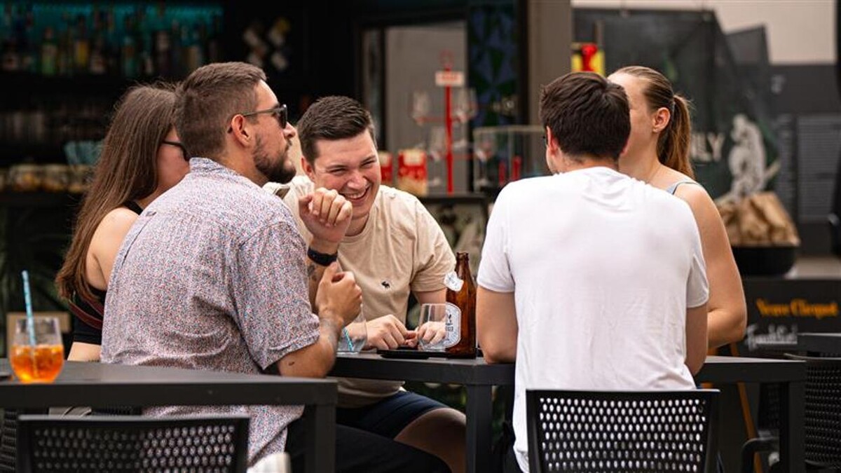 Bilder Viertel 4 | Sommerlounge & Bar im Joanneumsviertel