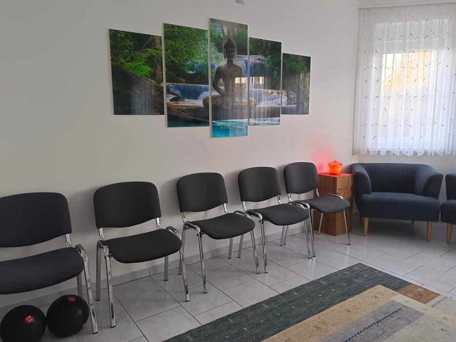 Bilder Daniela Seyfried - Lebens- und Sozialberatung - Familienaufstellung - Hypnose