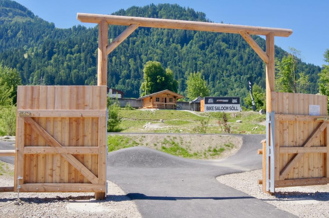 Bilder Sporthaus Edinger Söll Zentrum