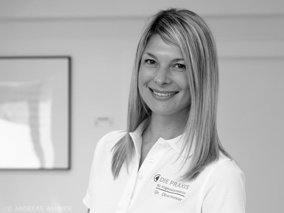 Bilder Dr. Kristina Obermoser & Dr. Carmen Weiss - Die Praxis für Allgemeinmedizin