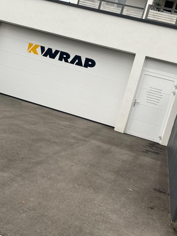 Bilder KWRAP Folierungen / Dellentechnik