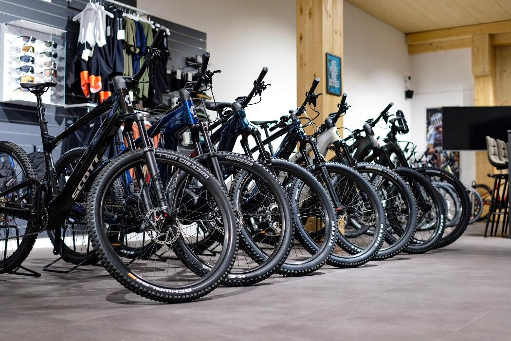 Bilder Radgut Bikestore + Werkstatt