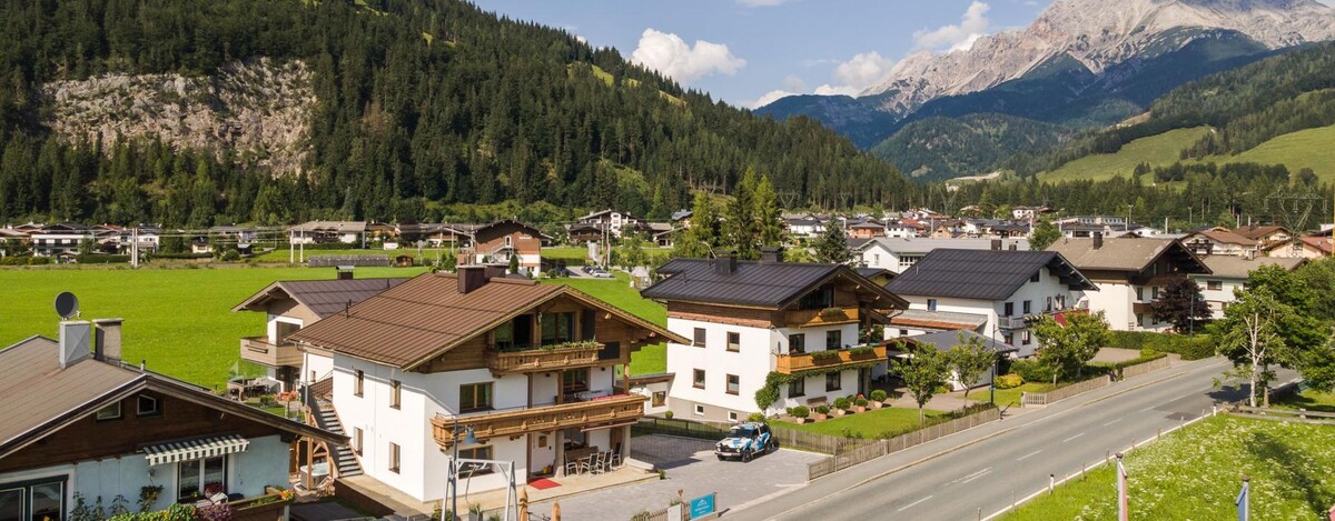 Bilder Grand Chalet Hochfilzen