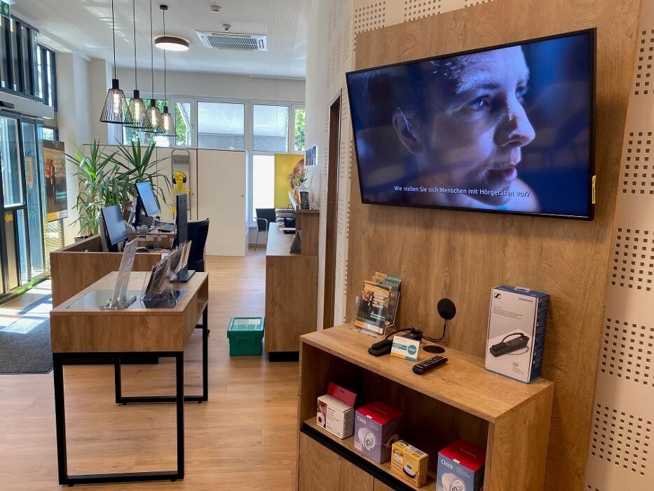 Bilder Neuroth - Hörgeräte und Gehörschutz