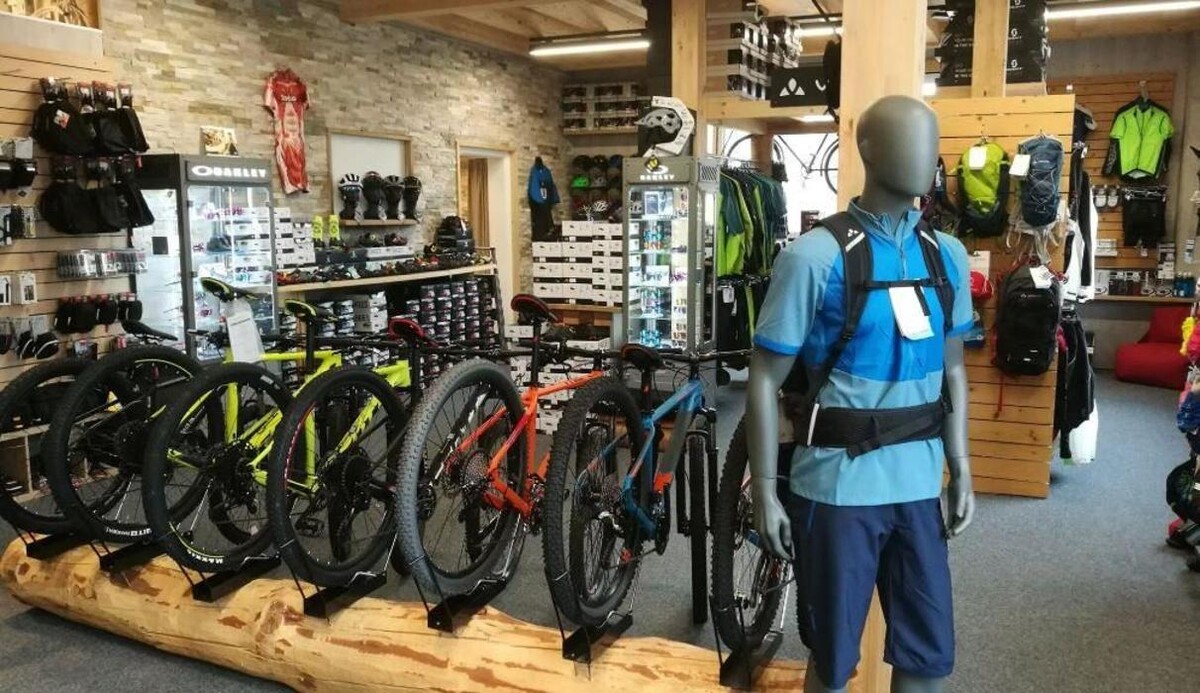 Bilder CUBE Store St. Johann - BikeZeit GmbH