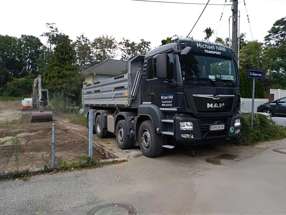 Bilder Michael Ivan Transport - Erdbau - Handel