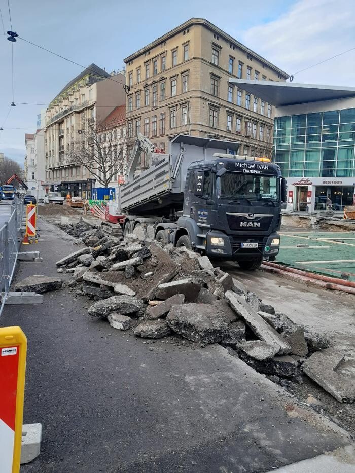 Bilder Michael Ivan Transport - Erdbau - Handel