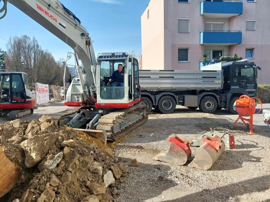 Bilder Michael Ivan Transport - Erdbau - Handel