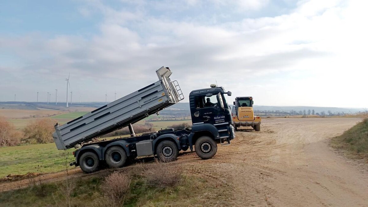 Bilder Michael Ivan Transport - Erdbau - Handel