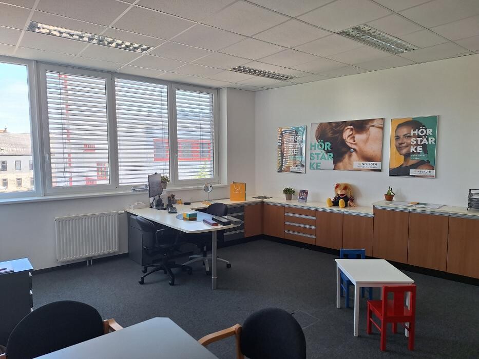 Bilder Neuroth - Hörgeräte und Gehörschutz