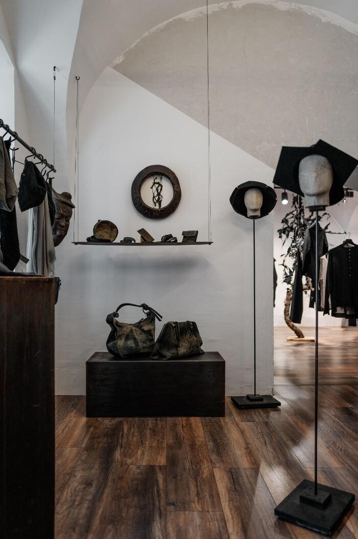 Bilder eigensinnig wien - Avantgarde Mode und Designer Kleidung
