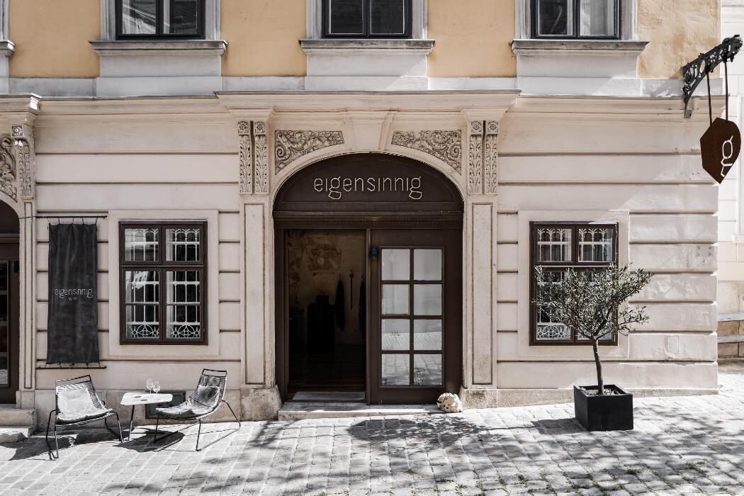 Bilder eigensinnig wien - Avantgarde Mode und Designer Kleidung