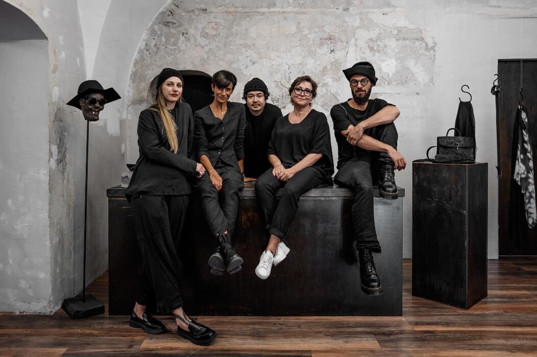 Bilder eigensinnig wien - Avantgarde Mode und Designer Kleidung