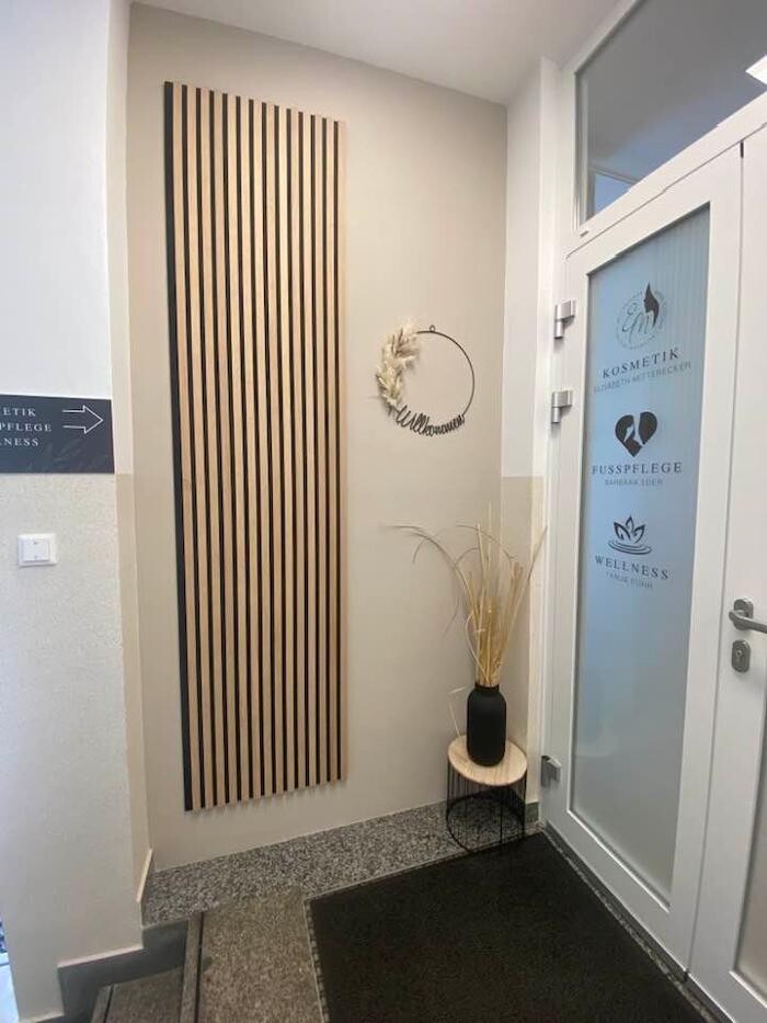 Bilder Einfach Mehr Kosmetik - Inhaberin Elisabeth Mitterecker