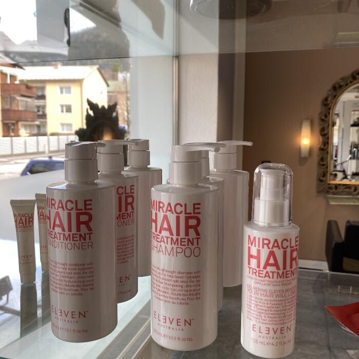 Bilder Queen of Hair - Nuran Sinani