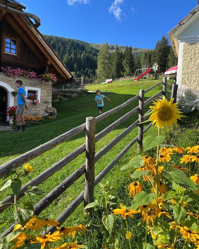 Bilder Ferienhütte-Apartmens Sandrisseralm