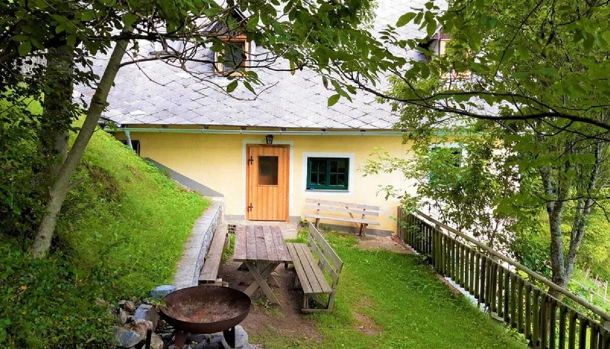 Bilder Fuchsbichlhütte - Almhütte in der Steiermark
